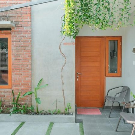 Andewi Guest House Denpasar Redpartner - Minimum Stay 30 Nights Sanur  Luaran gambar